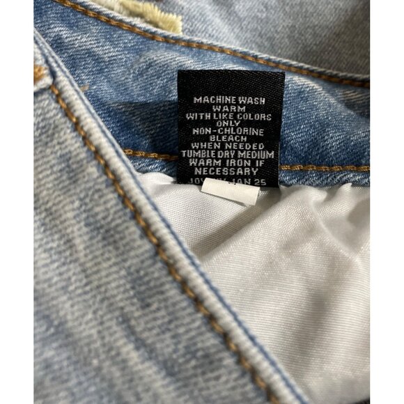 Stitch Star Floral Embroidered Fray Bottom Denim Shorts Womens Size 22W - Picture 10 of 10